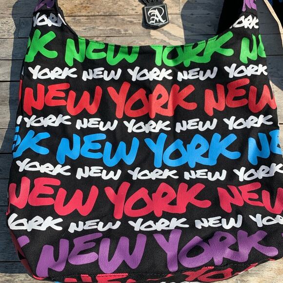 ARKASH NEW YORK CROSSBODY BAG - Picture 2 of 9